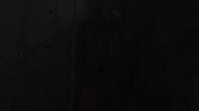 Hardcore sex in the shower! Deepthroat, doggystyle, missionary!