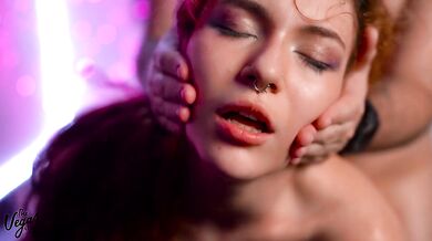 This hot bitch didn't have enough with just sucking! - Sallys Vamp and Diana Marquez