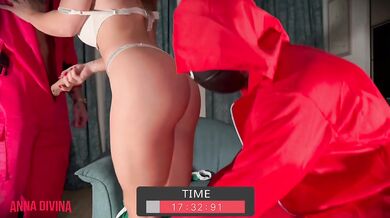 squid game sex - she has 20 min to make them squirt