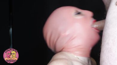 POV LATEX MASK MESSY HUGE FACIAL WITH @LOLAVIXENLV