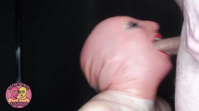 POV LATEX MASK MESSY HUGE FACIAL WITH @LOLAVIXENLV