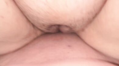 Slitty housewife sucks BWC takes a cumshot and squirts.