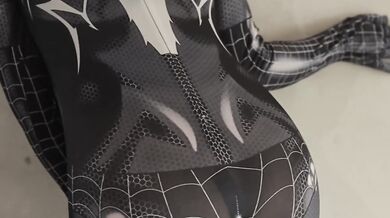 Cewek COSPLAY SPIDERMAN Indo – Pantat Besar Body Sempurna Tease