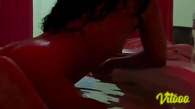 Watch my girlfriend have sex in private - let's go to the jacuzzi