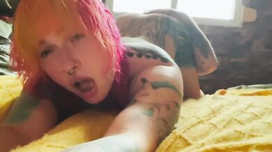 Goth Couple enjoy sexy time. Licking, Fucking, Sucking