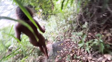 Dluquinha Oficial turns wild street into slutful trails