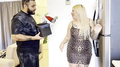 SHE FORGETS THE VALENTINE'S DAY GIFT SO SHE GIVES HER ASS