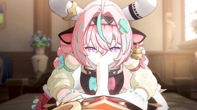 Varessa is hungry :3