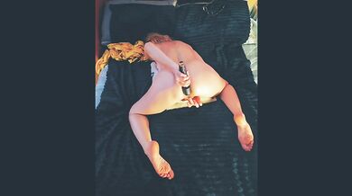 Sticky fingers_DonnaRiver_solo masturbation_sextoy