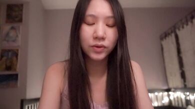 A Man In Charge - Cute Asian Girl Solo ASMR