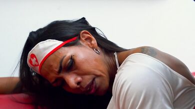 77granadas invites cocky gasista in tight shared wife scene