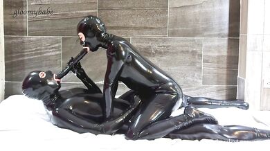 Double dildo fun, Trailer - Gloomy Babe