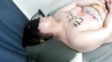 【25-No52-01】Obscene acts of a fat Japanese woman
