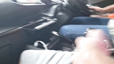 He masturbated inside the ride-share driver's car and ended up ejaculating in her mouth!