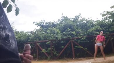 Public masturbation: I show my hard penis to a stranger in the park!