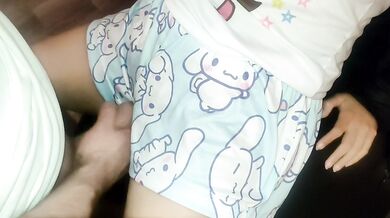 My stepsister lends me her virgin pussy to rub against.