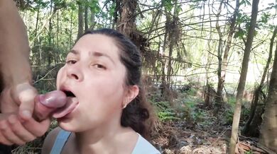 EXHIBITIONIST seduces MILF to Fuck, Suck in Park