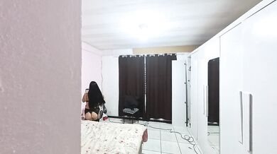 My husband caught me sending sexy photos to my lover