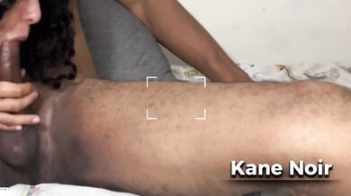 Gostosa não pode me ver que quer me fazer um boquete bem molhadinho