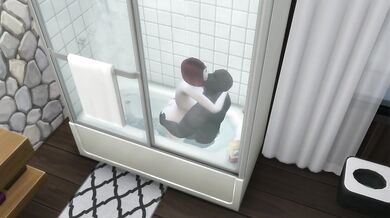 Sims 4 - Redhead caught in the shower