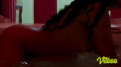 Latina amateur in the jacuzzi enjoying my cock in the water