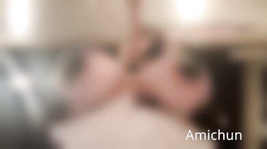 Masturbation by a busty married woman—the fan club also features sex videos