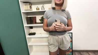 I went to my neighbor's for cream and got a hard fuck with an orgasm.