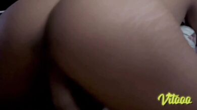 Look how she makes me cum, she gets all my semen out with her ass
