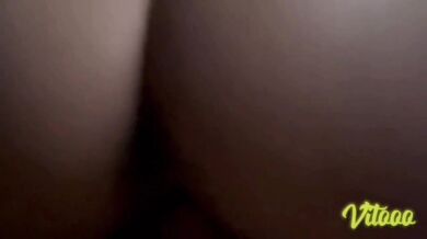 In the morning my girlfriend wakes me up by sitting on my dick