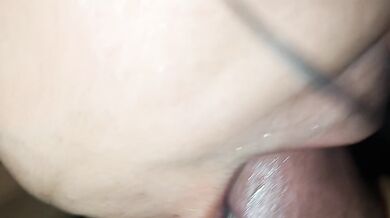 A PERFECT BLOWJOB - PINAY KAIN ITLOG AT TAMOD PART 1