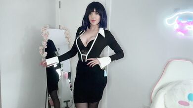 SEXY BIG TITS BRITISH SECRETARY