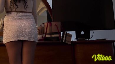 Latina is working and ends up masturbating under her skirt