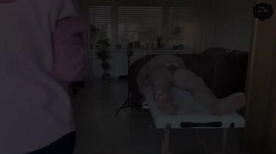 DomLady Mia – SlaveOfM. Schmerzhafte Hölle : Peitsche, CBT, Strom und fiese Klammern. Für die Lady ein Höllenspass