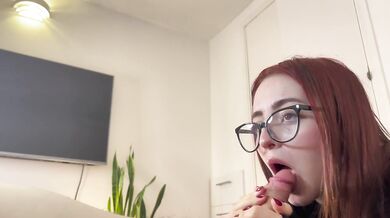 19 year old redhead suck my cock and swallow cum