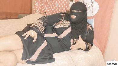 مطلقة مصرية هايجة تتناك من عنتيل يفجر كسها الكبير وتقول احلى كلام سكس عربي