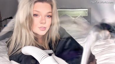 RileyRips Let Out Super Long Farts In Face Cam!
