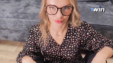 My psychologist went crazy and gave me sex therapy.