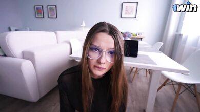 Horny Stepsis Gets A Facial Instead Of Help With Homework