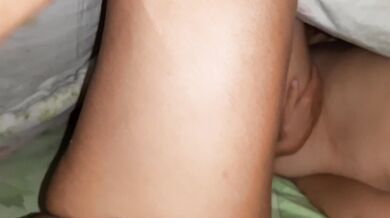 I caught my roommates having sex under the covers and joined them - IkaSmokS