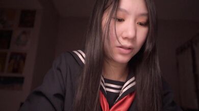 Cute Japanese Girl and Money Problems