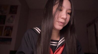 Cute Japanese Girl and Money Problems