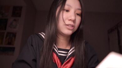 Cute Japanese Girl and Money Problems