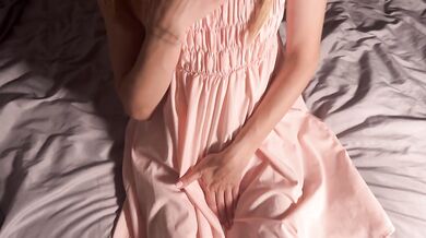 Stepsister: "No penetration, please! My boyfriend might be mad... Only Rubbing..."