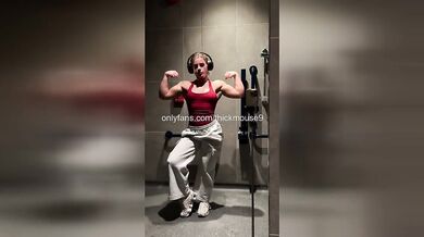 I Accidentally Showed My Wettest Pussy on Instagram Live So Embarrassing!