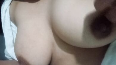 Tetas grandes ufff ????