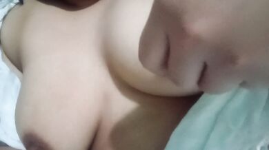Tetas grandes ufff ????