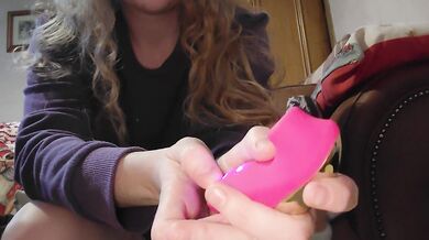 Trying a vibrator for the first time