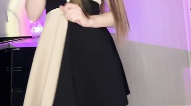 18 years old girl sexy dance for u