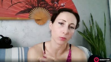Ragazzo disabile fa provino in CAM con Sofia Bellucci prima di fotterla di persona - prima parte - (Dialoghi in italiano) DISABILITY HARD