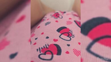 My hand cant stop rubbing my pussy under my panties until i cum like a slut in this messy self recorded pov session.
